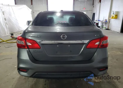 2017 Nissan Sentra S z USA, uszkodzony, nr VIN 3N1AB7AP9HL667749
